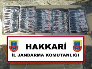 Hakkari'de 1480 adet Güneş gözlüğü ele geçirdi