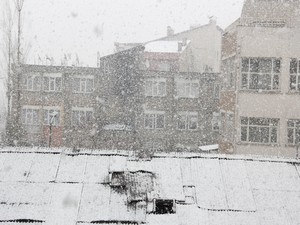 Hakkari'de Mart ayında kar sürprizi