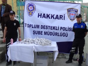 Hakkari’de şehit polisler için mevlit okutuldu