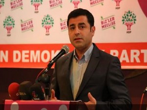 Demirtaş’tan sokaklardan çekilme çağrısı