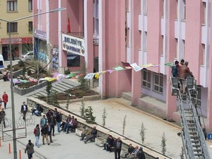 Hakkari'de seçim heyecanı başladı