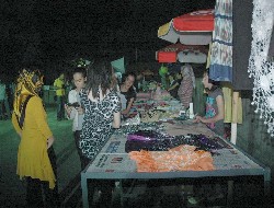 Hakkarili bayanlar pazar kurdu