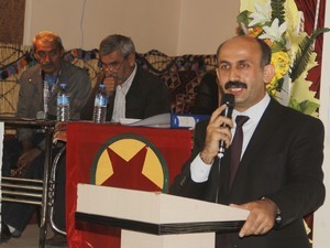 Nihat Akdoğan'a sevgi seli