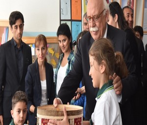 ‘Okullarda Kuru Üzüm Dağıtım Programı’ başladı.