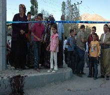 Durumu ağır olan çocuk Van'a sevk edildi
