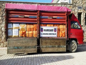 Yüksekova’da jandarma 4 ton 650 kilo çay ele geçirdi