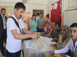 Hakkari 7 haziran seçimlerinde rekor kırdı