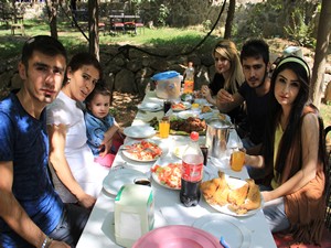 Berçem kır lokantası bayram’da dolup taştı