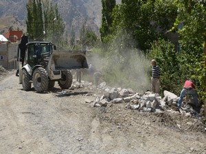 Hakkari belediyesinden hummalı çalışma