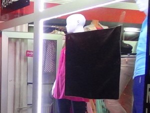 Siyah bez asarak Suruç katliamını kınadılar