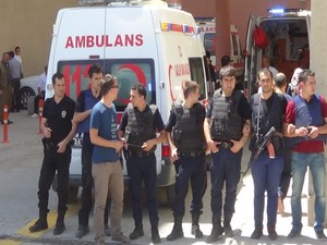 Yaralı uzman çavuş yaşamını yitirdi