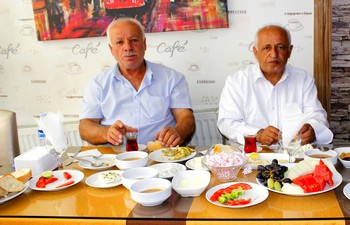 Sağdıçların gözde mekanı Öz Simit Sarayı