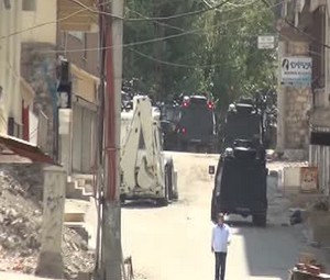 Silvan'da YDG-H üyeleri ile polis arasında çatışma