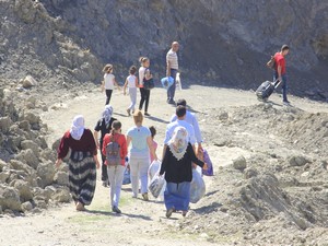 Hakkari'de barikatlar kuruldu (1)