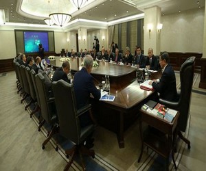 Bakanlıklara yurt dışına çıkış yasağı