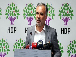 ‘Savaş dursun diye çaba sarf edeceğiz’