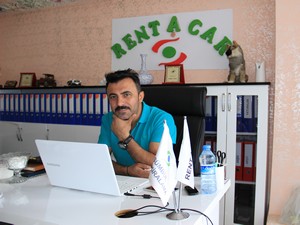 Hakkarili esnaflardan ortak bayram mesajı