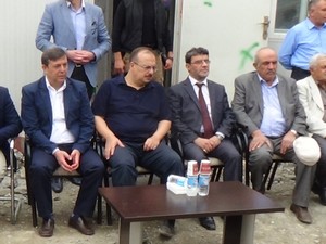 Hakkari’de iki minareli Ulu caminin temeli dualarla atıldı