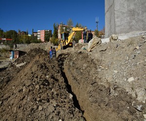 Halife Derviş’e yeni kanalizasyon şebekesi döşeniyor