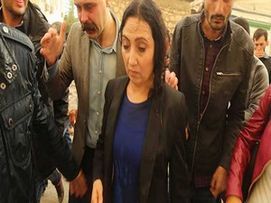 Yüksekdağ’ın da katıldığı yürüyüşe polis müdahalesi