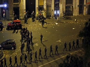 Paris’te katliam, en az 140 kişi hayatını kaybetti