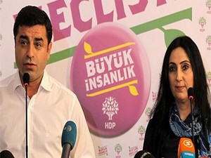HDP: Paris katliamını lanetliyoruz