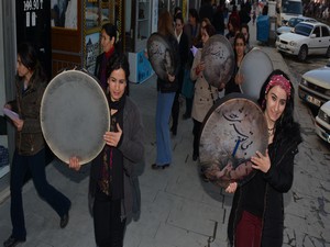 Hakkari’de yürüyüşe davet