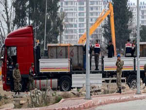 2 general ve 1 emekli albay tutuklandı