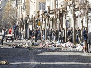 Sur’da ilçenin yasaksız bölgeleri çöp kente döndü