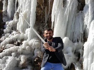 Hakkari'de şelaleler dondu