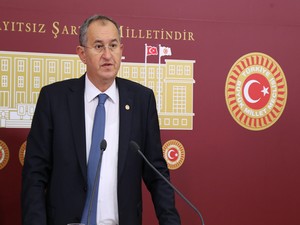 CHP'li Sertel "2015 yılı gazeteciler için felaket yılı oldu
