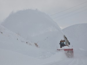 6 köy 45 mezra yolunda çalışmalar sürüyor
