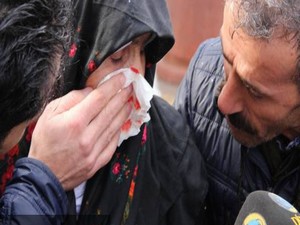 Van'daki oturma eylemine müdahale edildi