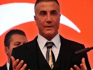 Sedat Peker akademisyenleri tehdit etti