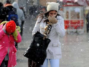 Soğuk havada yüz felcine dikkat