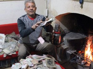 3 ton parasını teslim edebileceği eş arıyor