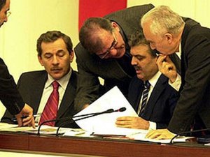 1 Mart'ta 'hayır' diyen vekiller fırça yiyince...