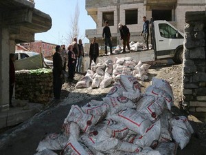 Hakkari'de kömür dağıtımı başladı