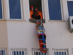 Hakkari'de deprem haftasında tatbikat yapıldı