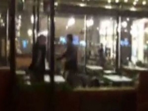 Diyarbakır'da AVM'ye silahlı baskın