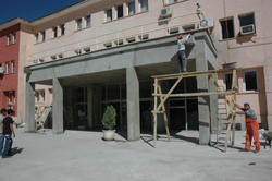 VALİLİĞİ NİN BİR BÖLÜMÜ ONARIMA ALINDI