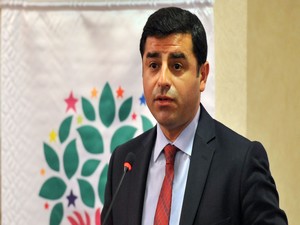 Demirtaş; Yüksekova'da yürütülen hendek savaşı değil