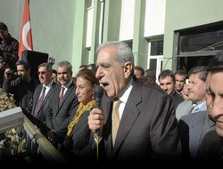 Ahmet Türk Gül'de barış istiyor