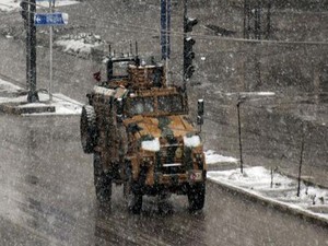 Yüksekova'da çatışmalar devam ediyor