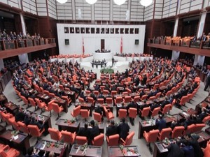 AKP İLE CHP ARASINDA GERGİNLİK
