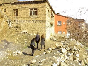 Hakkari’de gün dayanışma günü
