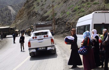 Çığlı köyünde yasak 2. gününde devam ediyor