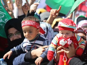 On binler kutlu doğumda bir araya geldi
