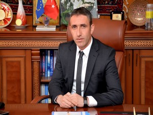 Hakkari Belediyesi Eşbaşkanlığın'dan basın açıklaması