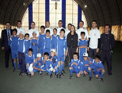 Yüksekova'da futbol okulu açıldı